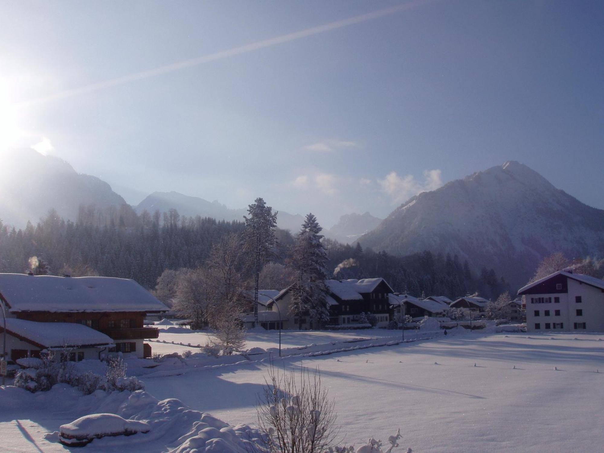 Gaestehaus Zur Faerbe Apartments Oberstdorf Exterior foto