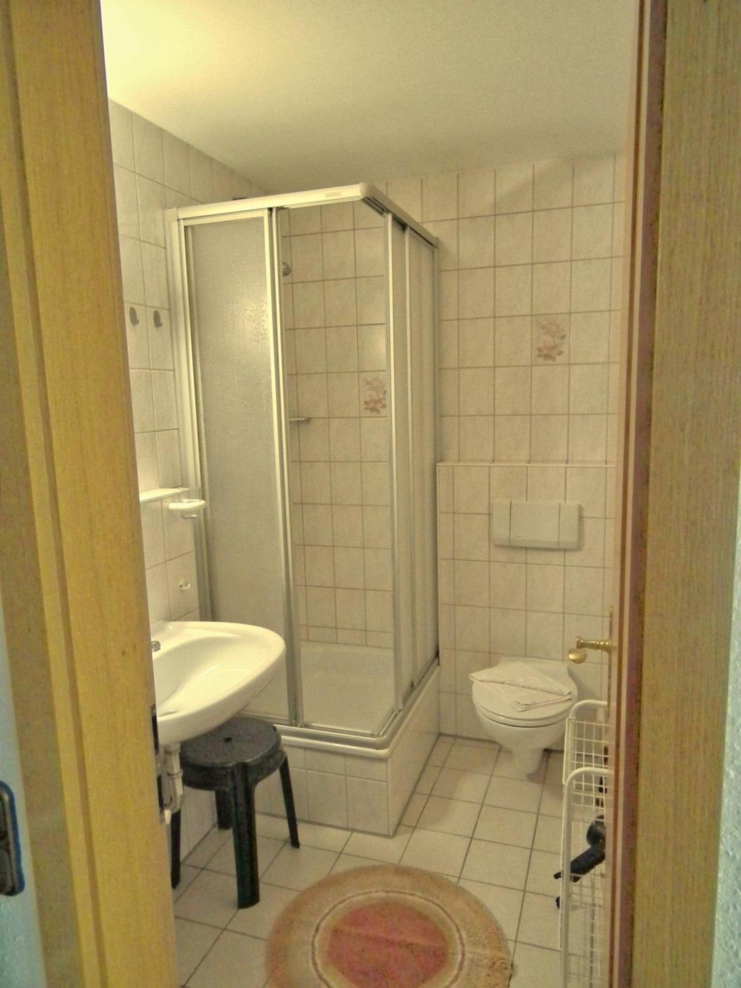 Gaestehaus Zur Faerbe Apartments Oberstdorf Quarto foto